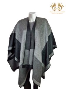 Handknitted Open Alpaca Poncho